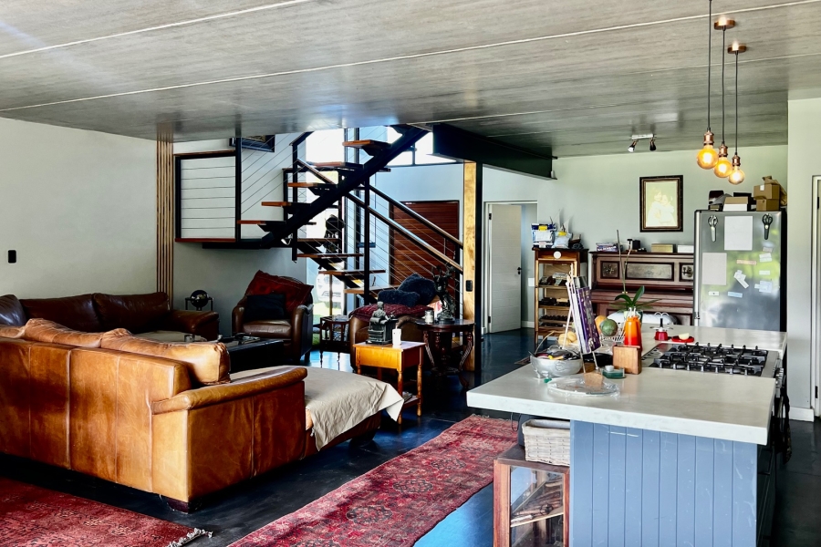 3 Bedroom Property for Sale in Highlands Western Cape